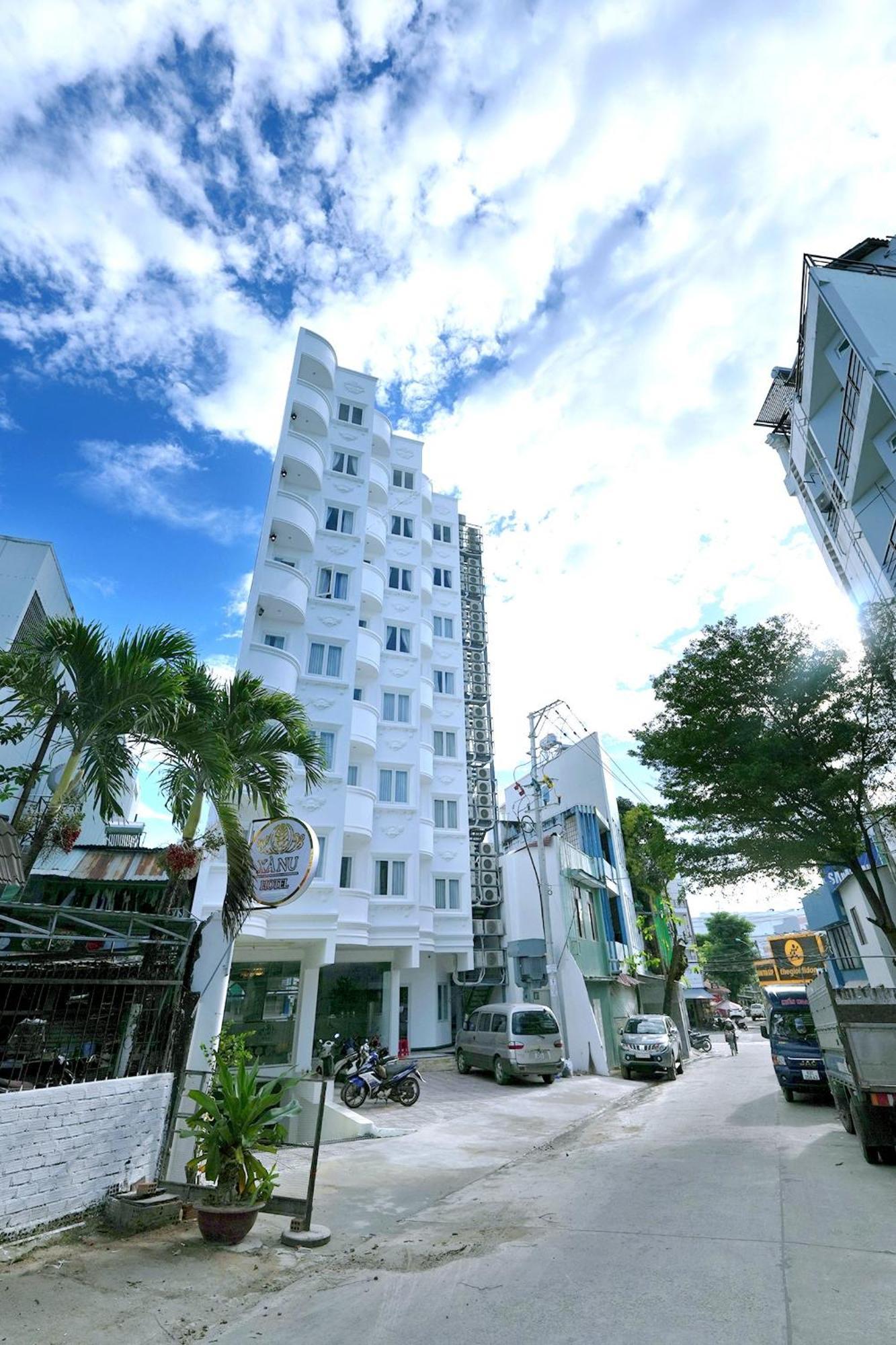Hotel Khach San Xa Nu Kon Tum Exterior foto