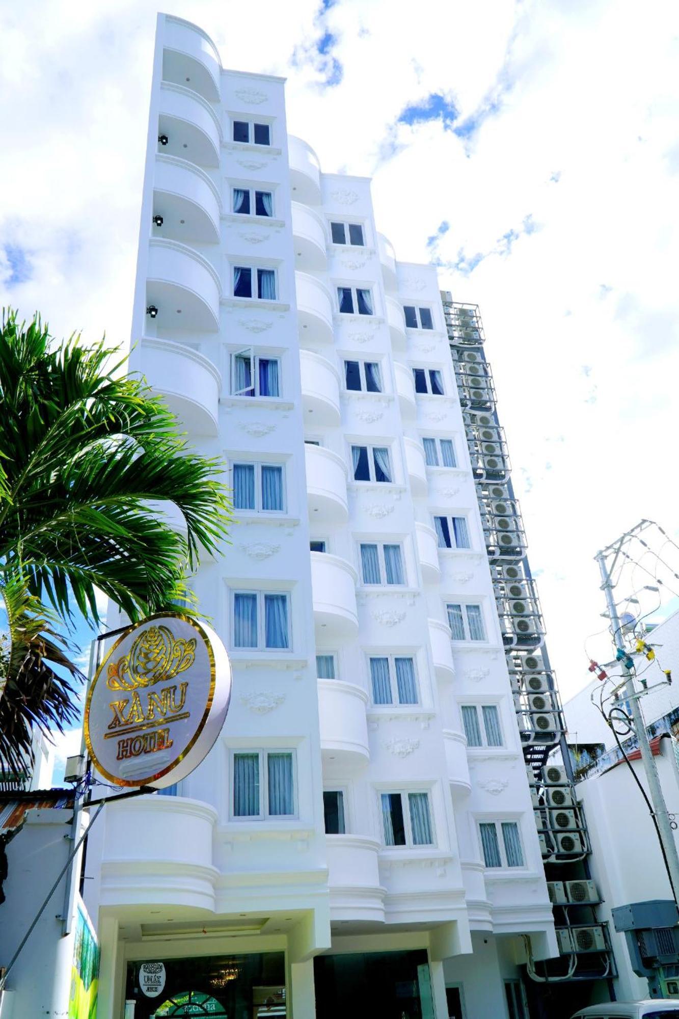 Hotel Khach San Xa Nu Kon Tum Exterior foto